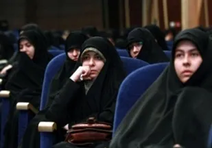 تحصیل بیش از ۱۳۰۰ دانشجو در حوزه&zwnj;های علیمه خواهران استان گلستان