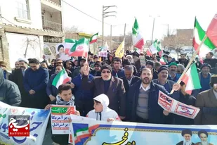 حضور پرشور مردم ولایت&zwnj;مدار و انقلابی بخش زند در راهپیمایی ۲۲ بهمن