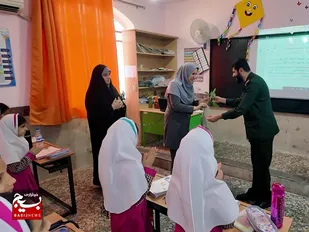 مقدس&zwnj;ترین واژه&zwnj;ها در فرهنگ اسلام واژه معلم است