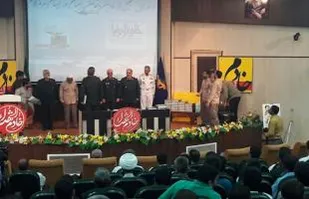 تجلیل از خادمین راهیان نور هرمزگان با حضور سردار تنگسیری