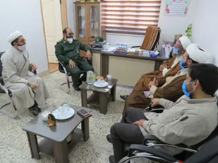 دیدار مدیر حوزه های علمیه استان سمنان با فرمانده سپاه ناحیه شهرستان سرخه