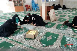 تهیه مواد ضدعفونی کننده در طرح شهید &laquo;سلیمانی&raquo; توسط گردان کوثر همدان