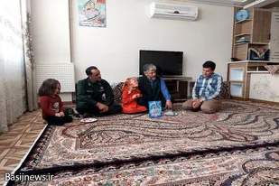 دیدار بسیجیان پایگاه شهباز بیگیان همدان با خانواده معظم شهدا