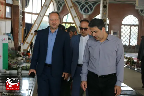 گلباران مزارشهدا