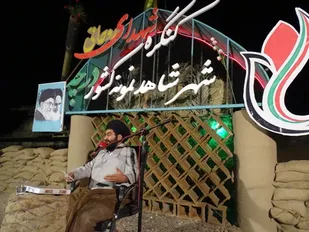 همان هایی که دیروز می گفتند آقا نمی گذارد مذاکره کنیم امروز می گویند آقا می خواست اجازه مذاکره ندهد!