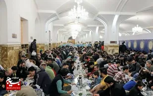 سفره کریم اهل بیت(ع) در حرم مطهر رضوی گسترده می&zwnj;شود/ توزیع ۴۰ هزار پک افطاری بین صفوف نمازگزاران تا نیازمندان حاشیه شهر مشهد