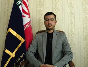 ایمان و اخلاص و ولایتمداری  و بصیرت از ویژگی های بسیجی است