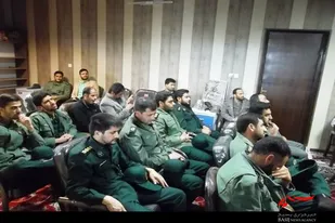 دیدار کارکنان و بسیجیان سپاه فامنین با امام جمعه