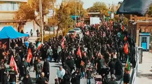 تایم لپس زیبا ، جمعیت حاضر در خیابان های منتهی به گلستان شهدای اصفهان+فیلم