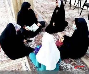 برگزاری حلقه صالحین شهیده نسرین افضل با محوریت تفکر در زندگی