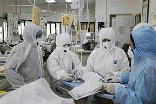 امنیت شغلی حق نیروهای قراردادی نظام سلامت در استان یزد است