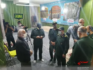 سردار حیدرنیا از نیم ضریح حضرت فاطمه الزهرا(س) در محمدشهر بازدید کرد