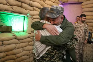 پایان ۳۶ سال چشم&zwnj;انتظاری + تصاویر