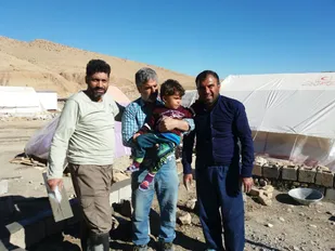 فعالیت کاروان خدمت شاهرود در روستای الیاس احمد سرپل ذهاب
