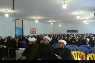 یادواره شهدای دانش&zwnj;آموز در مدرسه حاج رهبر ملایر