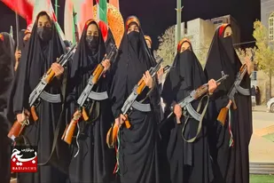 برگزاری رزمایش دختران جان&zwnj;فدای ایران و بانوان در فامنین