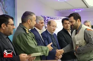 تجلیل از کارگران بسیجی کلرپارس به مناسبت هفته بسیج