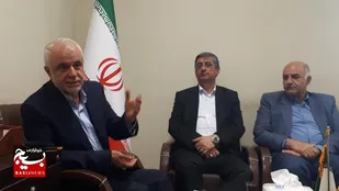 امامین انقلاب و خانواده شهدا گنجینه&zwnj;های ایران هستند