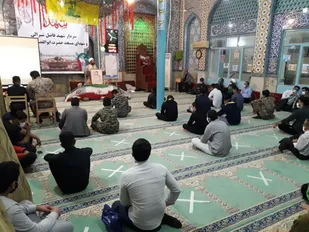 استقامت تنها راه پیروزی بر دشمنان است.