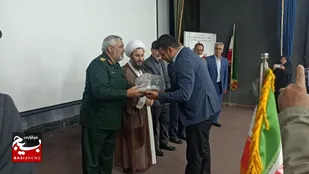 مراسم تجلیل از کارگران نمونه در خوی برگزار شد