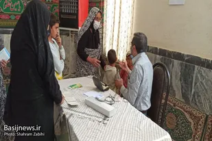 ارائه خدمات گروه جهادی حوزه امام سجاد(ع) ملایر در روستاها