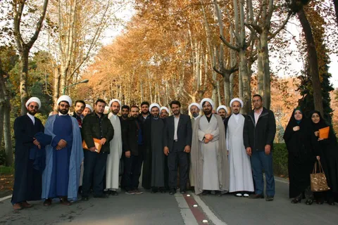 بازدید سرمربیان صالحین بسیج جامعه پزشکی کشور از کاخ موزه سعد آباد