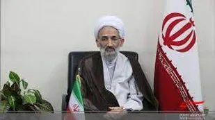 کسی را انتخاب کنید که به سخنان رهبری عمل کند