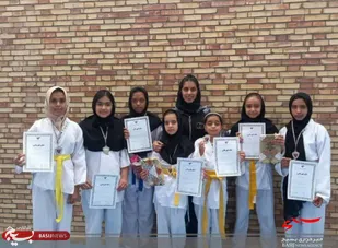 مدال آوری دختران تکواندوکار در مسابقات استانی