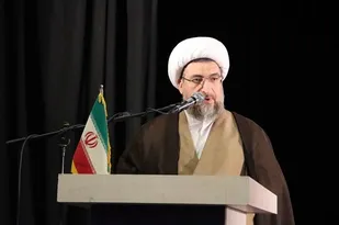 نفوذ و تفرقه بین مسلمانان کارکرد فرق و جریان های انحرافی است