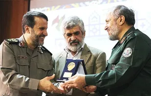 اعضای شورای سیاست گذاری جشنواره سرزمین نور تجلیل شدند