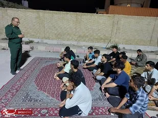 نشست بصیرتی &laquo;جهاد تبیین&raquo; ویژه نوجوانان بسیجی بخش شهاب جزیره قشم برگزار شد