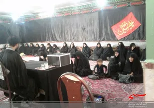 نقش مهم و اساسی مادر در تربیت فرزند