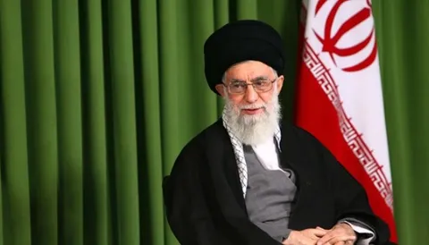 پاسخ جالب رهبر انقلاب به کسانی که از حرف زدن درباره دشمن ناراحت می‌شوند!