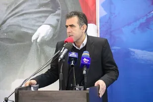 دانش آموزان آینده سازان انقلاب اسلامی ایران هستند