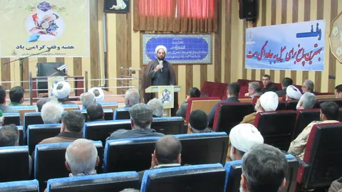 همایش یاوران وقف وتجلیل ازخادمین شهدا درتفرش