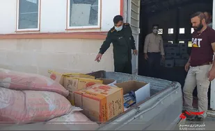 240 بسته معیشتی به همت سپاه مانه و سملقان توزیع شد