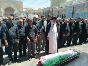 تشییع پیکر   مادر شهیدان &laquo;اسدالله، حیدر و امرالله اسدی&raquo; در شهرری