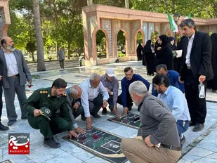 تفکر بسیجی نجات بخش کشور در عبور از بحران ها است