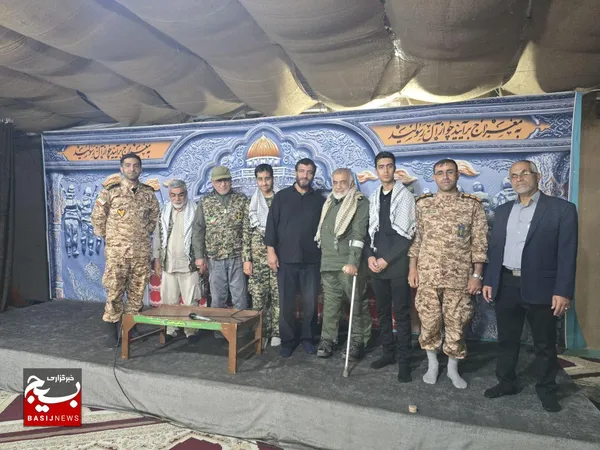 تصاویر بازدید از قدمگاه مقدس رزمندگان اسلام