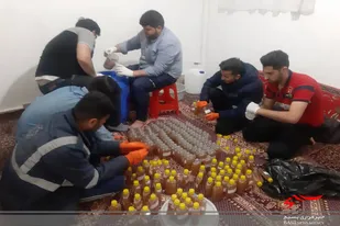 توزیع اقلام بهداشتی به&zwnj;همت بسیجیان پایگاه ثاراله شهر برزول