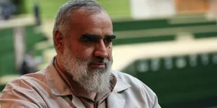آقای روحانی اذهان مردم را از وعده های اقتصادی پسا برجام گمراه می&lrm;کند
