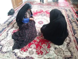 دوخت چادر رایگان در جهت ترویج عفاف و حجاب در شهرستان تفت
