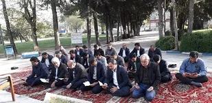 قرائت زیارت عاشورا توسط فرهنگیان لردگان