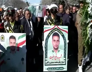 تشییع باشکوه پیکر مطهر شهیدامنیت محمد مهدی وکیلی در چهارباغ