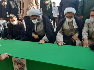 هفتاد و پنجمین شهید مدافع حرم در کاشان تشییع شد