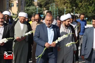 آیین غبارروبی ضریح آستان مقدس امامزاده طاهر(ع) برگزار شد+تصاویر