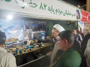 بازدید نماینده ولی&zwnj;فقیه در استان از نمایشگاه دستاوردهای دفاع مقدس تیپ ۸۲ صاحب&zwnj;الامر(عج) استان قزوین