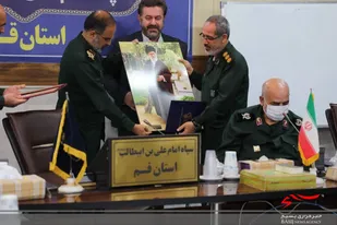 سردار سید جواد هاشمی به عنوان مسئول بسیج ادارات قم معرفی شد