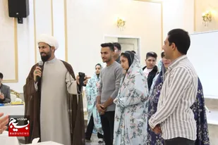 تقویت بنیان خانواده در گرو صداقت و از خودگذشتگی است&nbsp;
