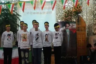 مراسم بزرگداشت ایام الله دهه فجر در جوار آستان مقدس امامزاده سیدصالح خوانسار